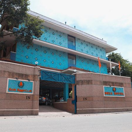 Bell Hotel Sivakāsi Buitenkant foto