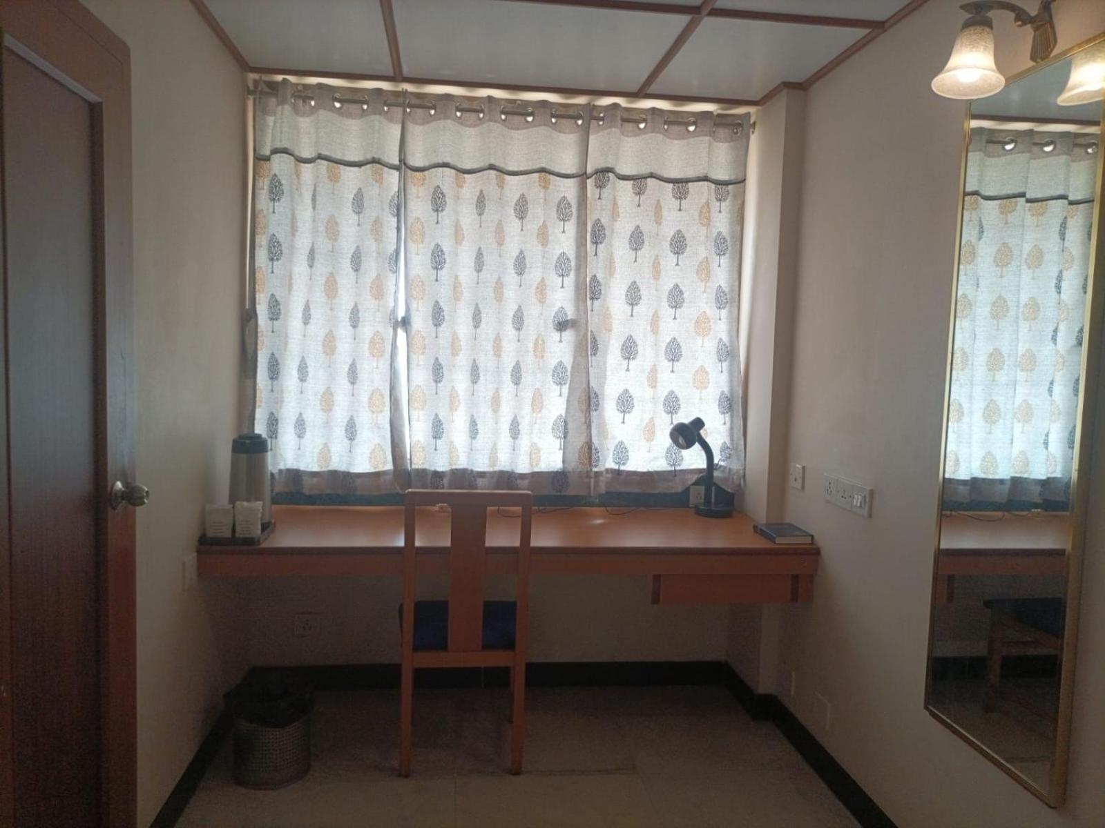Bell Hotel Sivakāsi Buitenkant foto